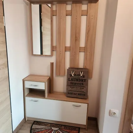 아파트 Lili Azur Appaartment