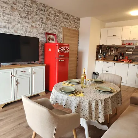 Lili Azur Appaartment 바르나