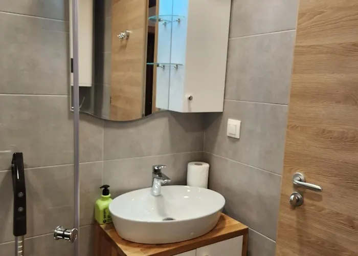 Lili Azur Appaartment דירה